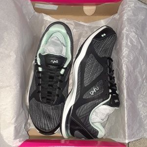 Ryka Training Shoes